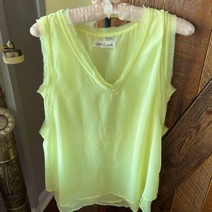 Olive & Oak v neck blouse